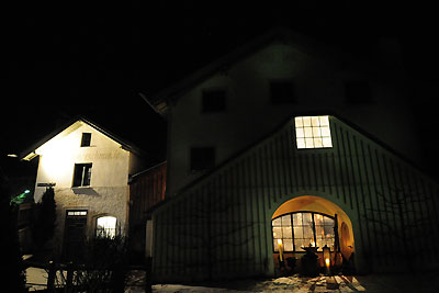 Hammerschmiede bei Nacht